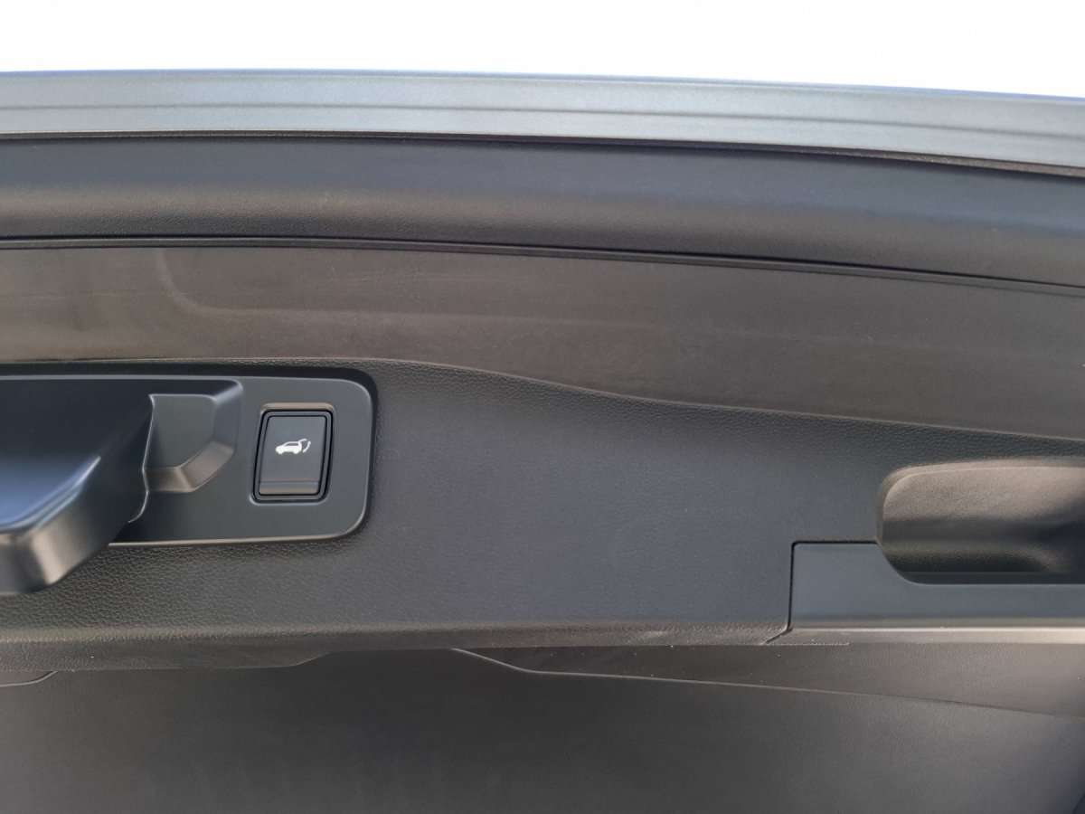 Fahrzeugbild eines Renault Austral