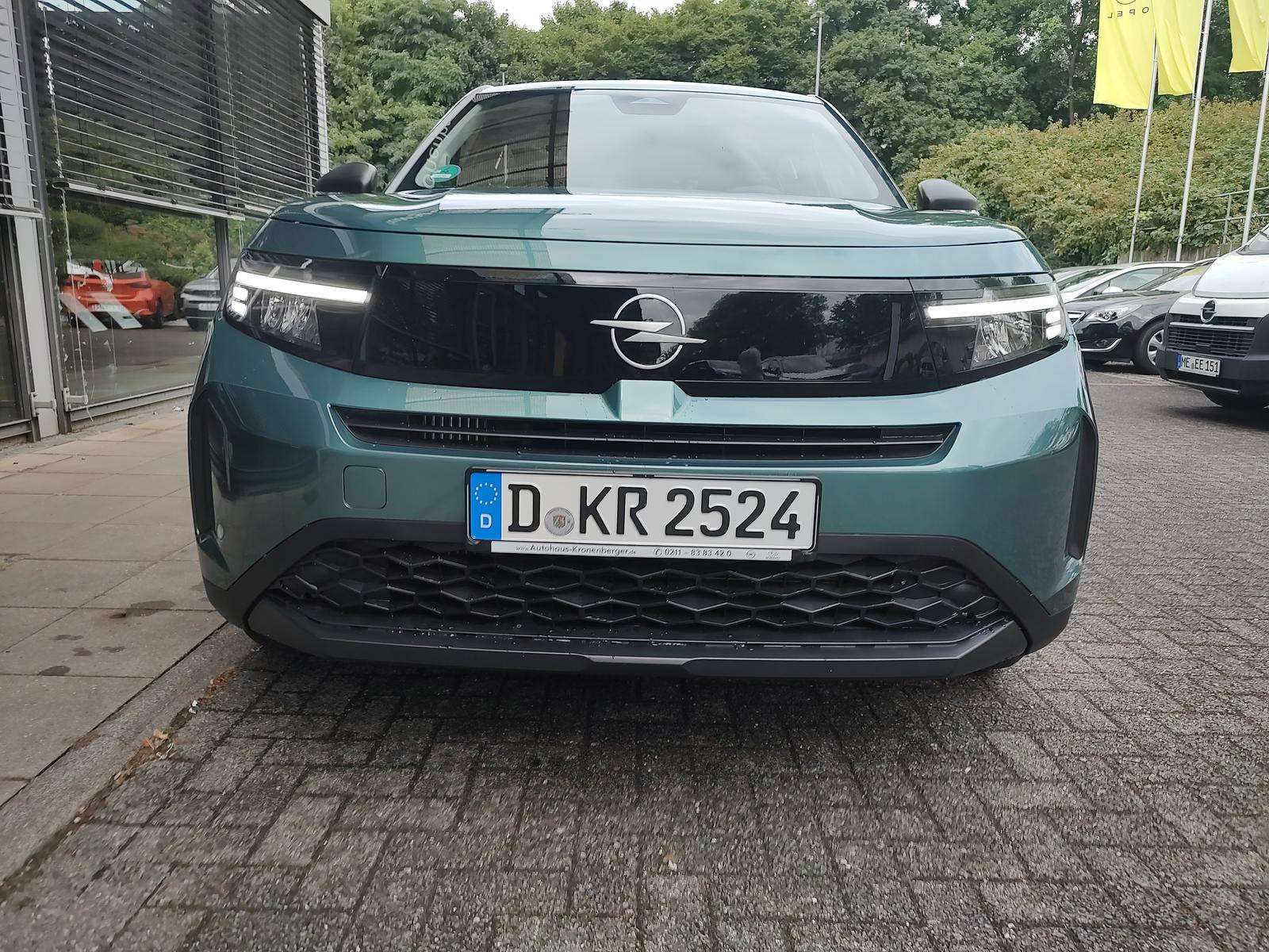 Fahrzeugbild eines Opel Frontera