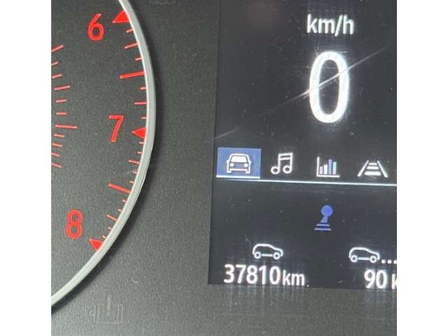 Fahrzeugbild eines Renault Clio