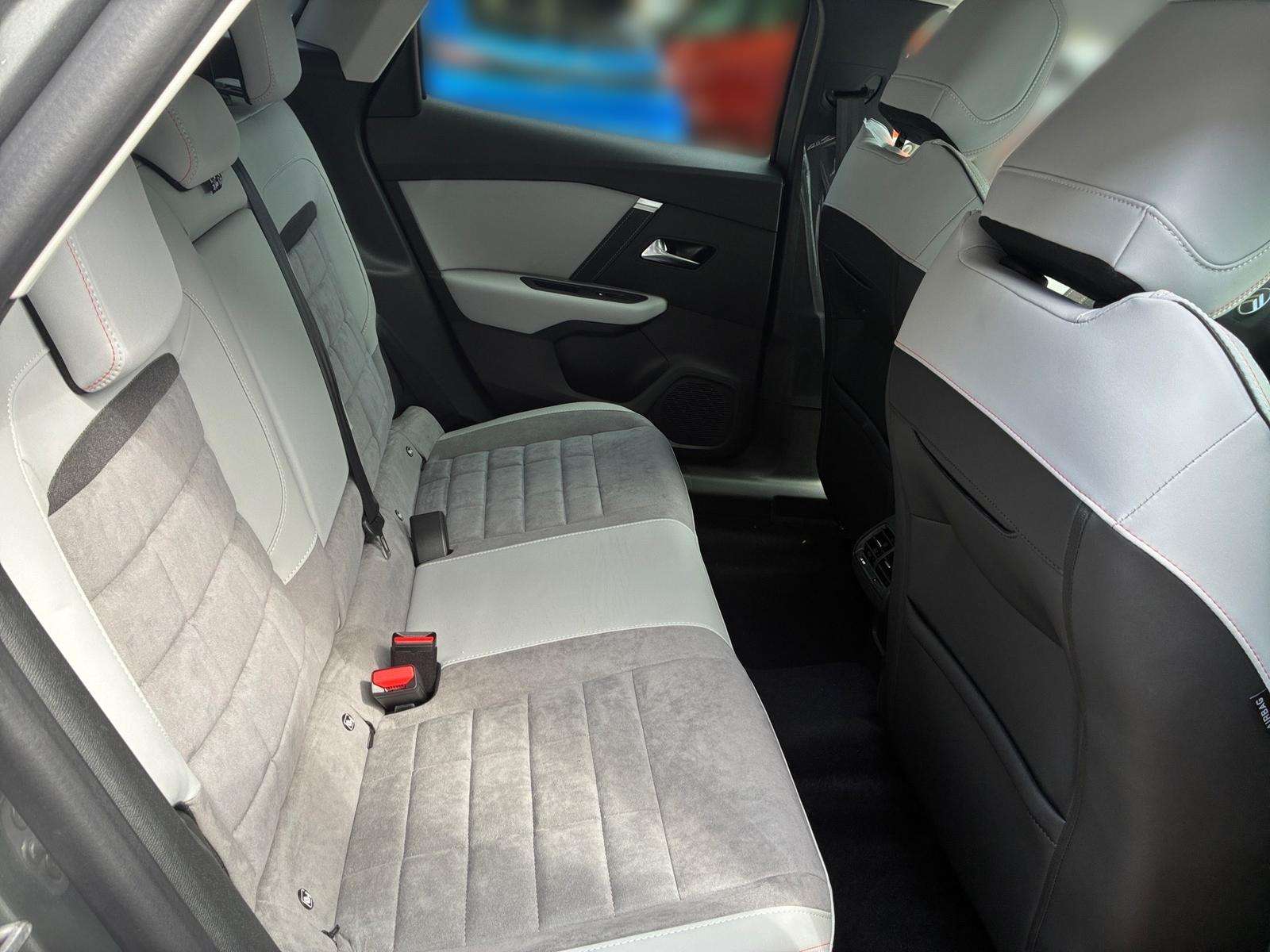Fahrzeugbild eines Citroën C4