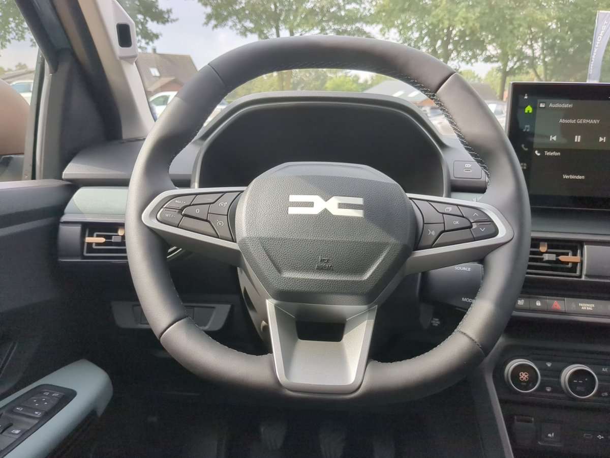 Fahrzeugbild eines Dacia Sandero