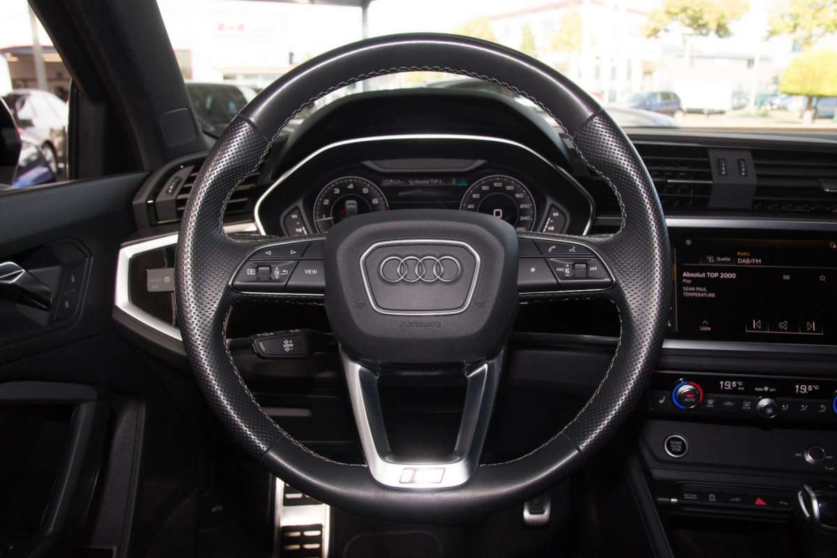 Fahrzeugbild eines Audi Q3