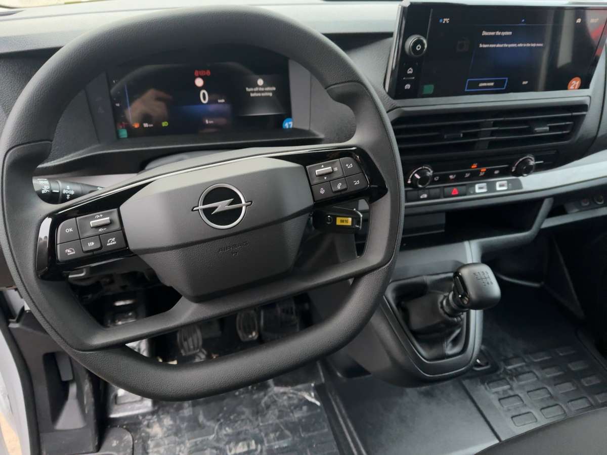 Fahrzeugbild eines Opel Vivaro