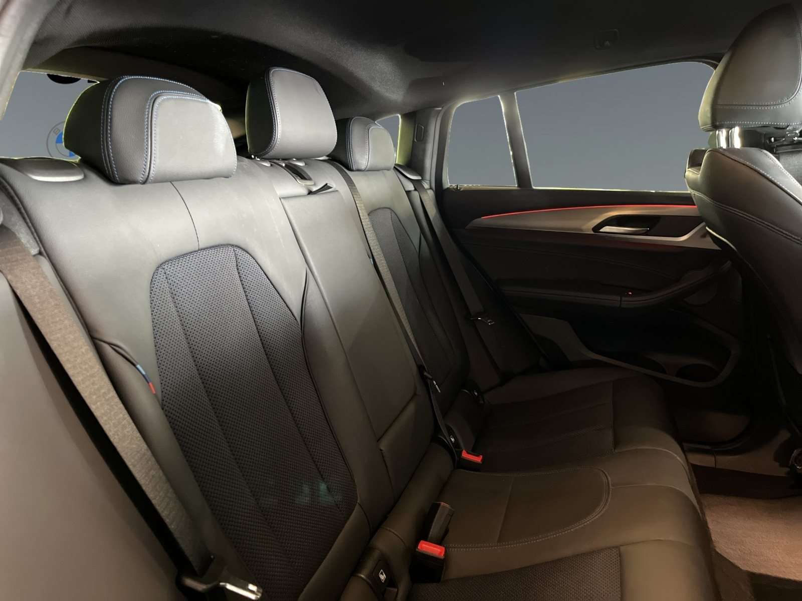 Fahrzeugbild eines BMW X4