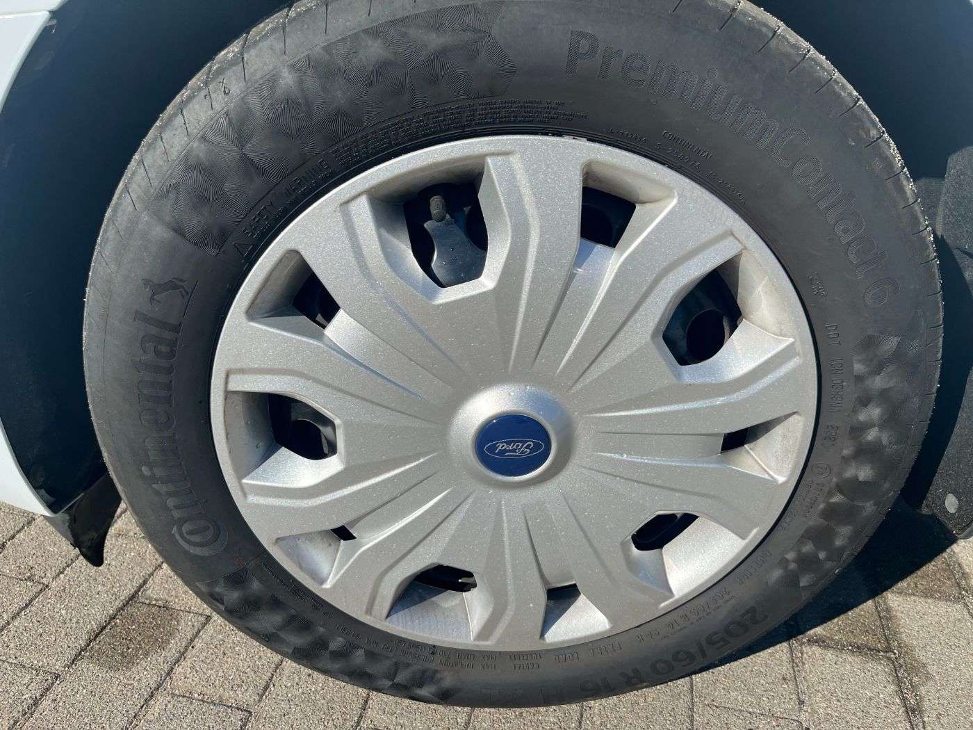 Fahrzeugbild eines Ford Transit Connect