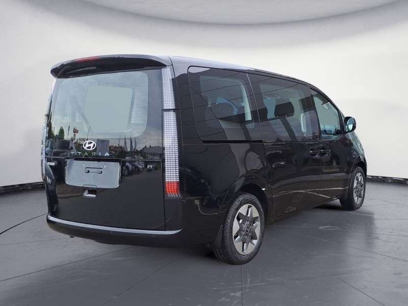 Fahrzeugbild eines Hyundai Staria