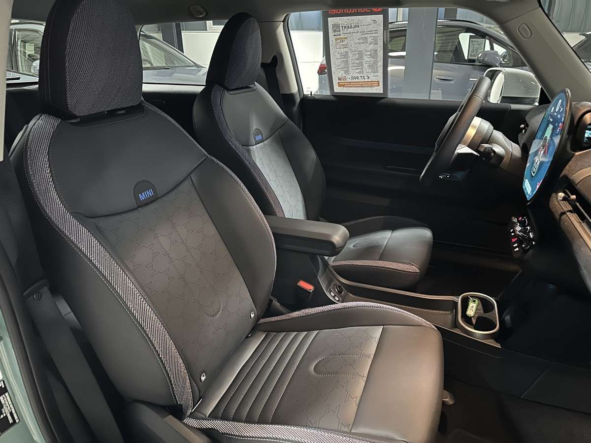 Fahrzeugbild eines MINI COOPER