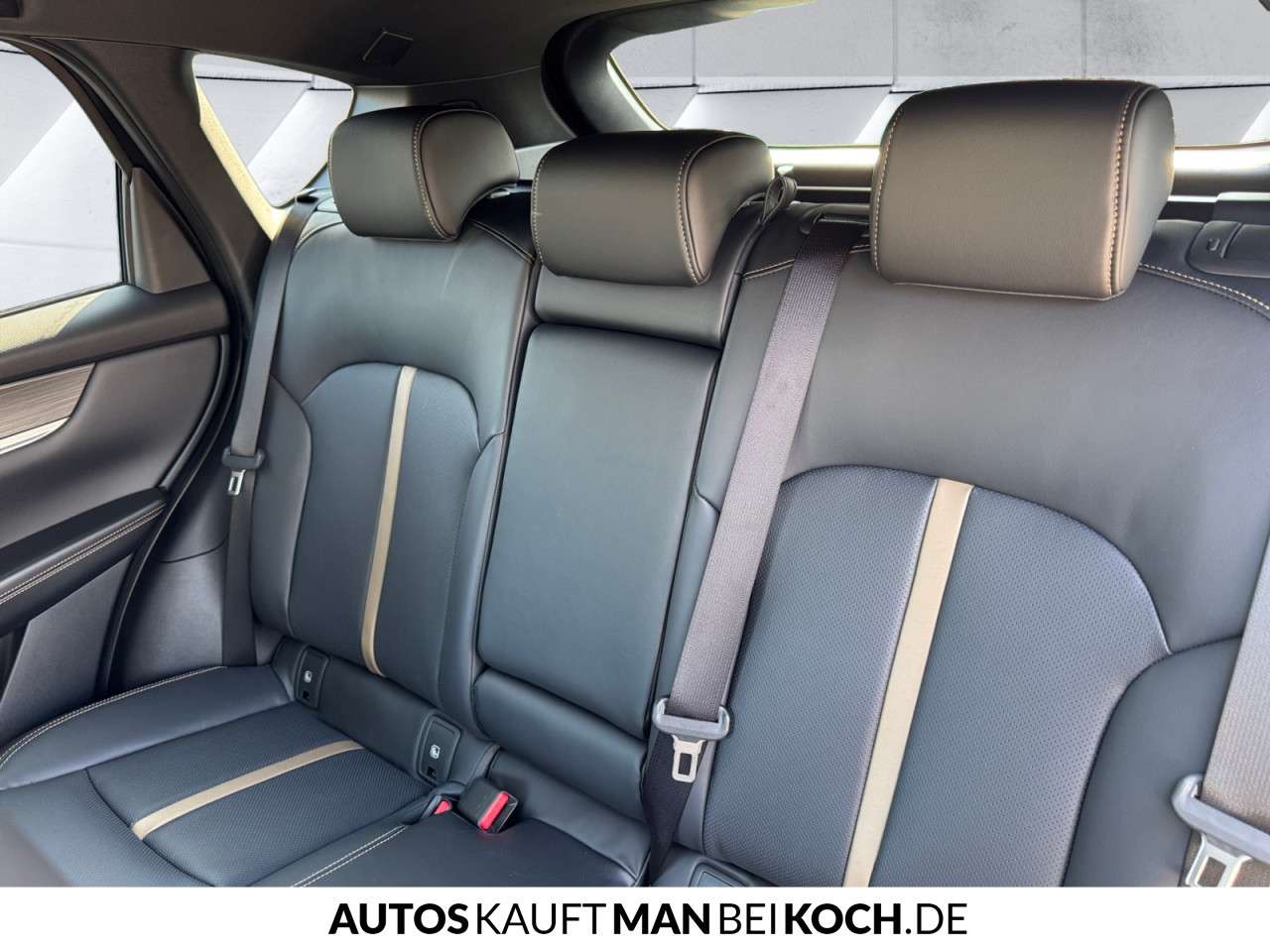 Fahrzeugbild eines Mazda CX-60