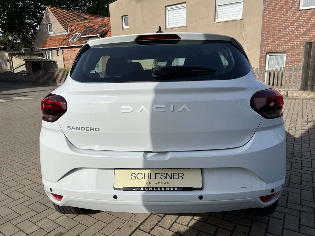 Fahrzeugbild eines Dacia Sandero