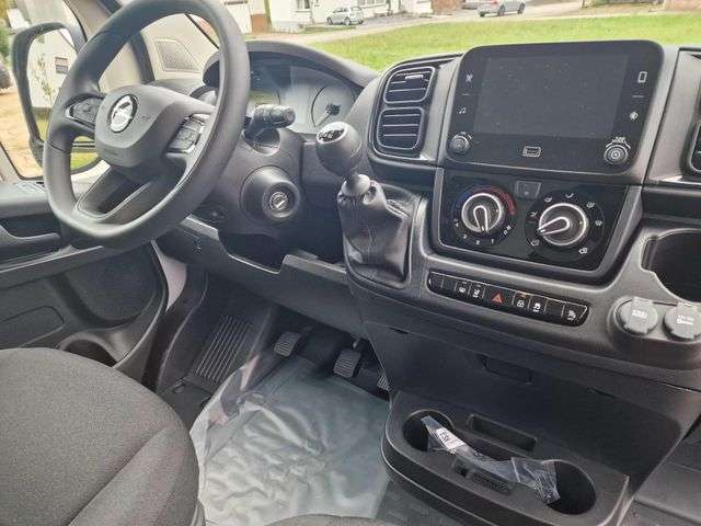 Fahrzeugbild eines Opel Movano