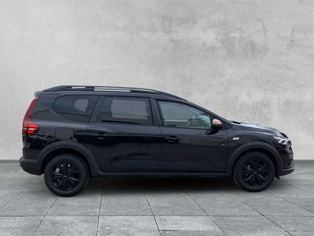Fahrzeugbild eines Dacia Jogger