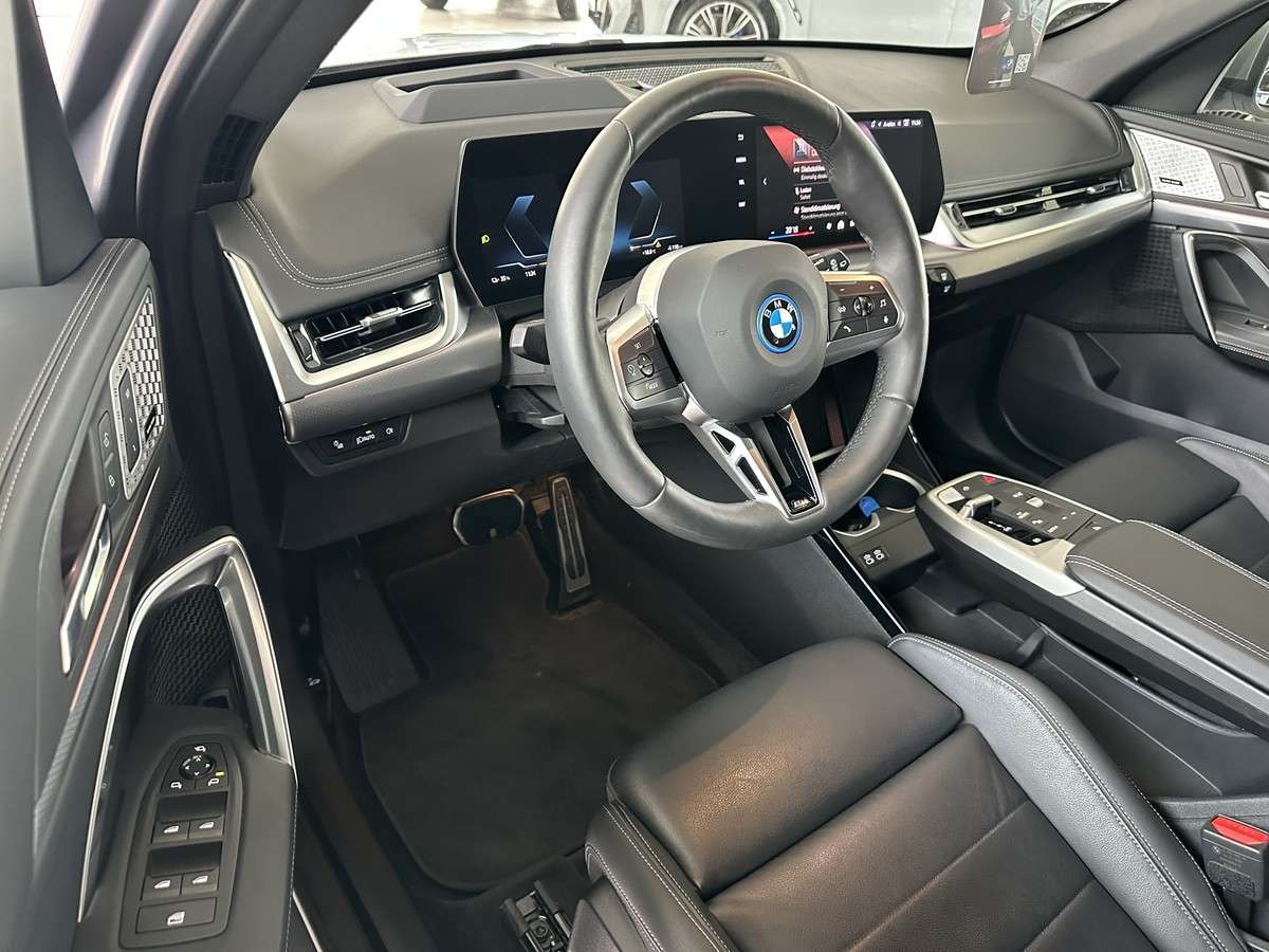Fahrzeugbild eines BMW iX1