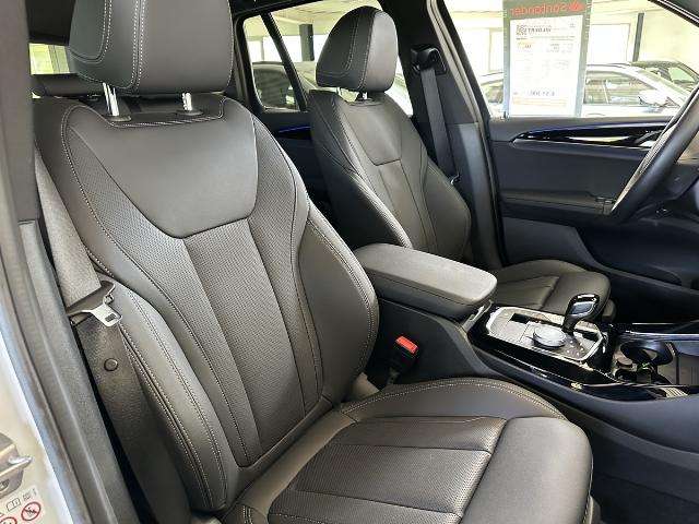 Fahrzeugbild eines BMW X3