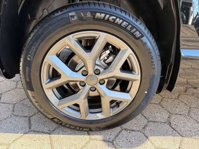 Fahrzeugbild eines Jeep Compass