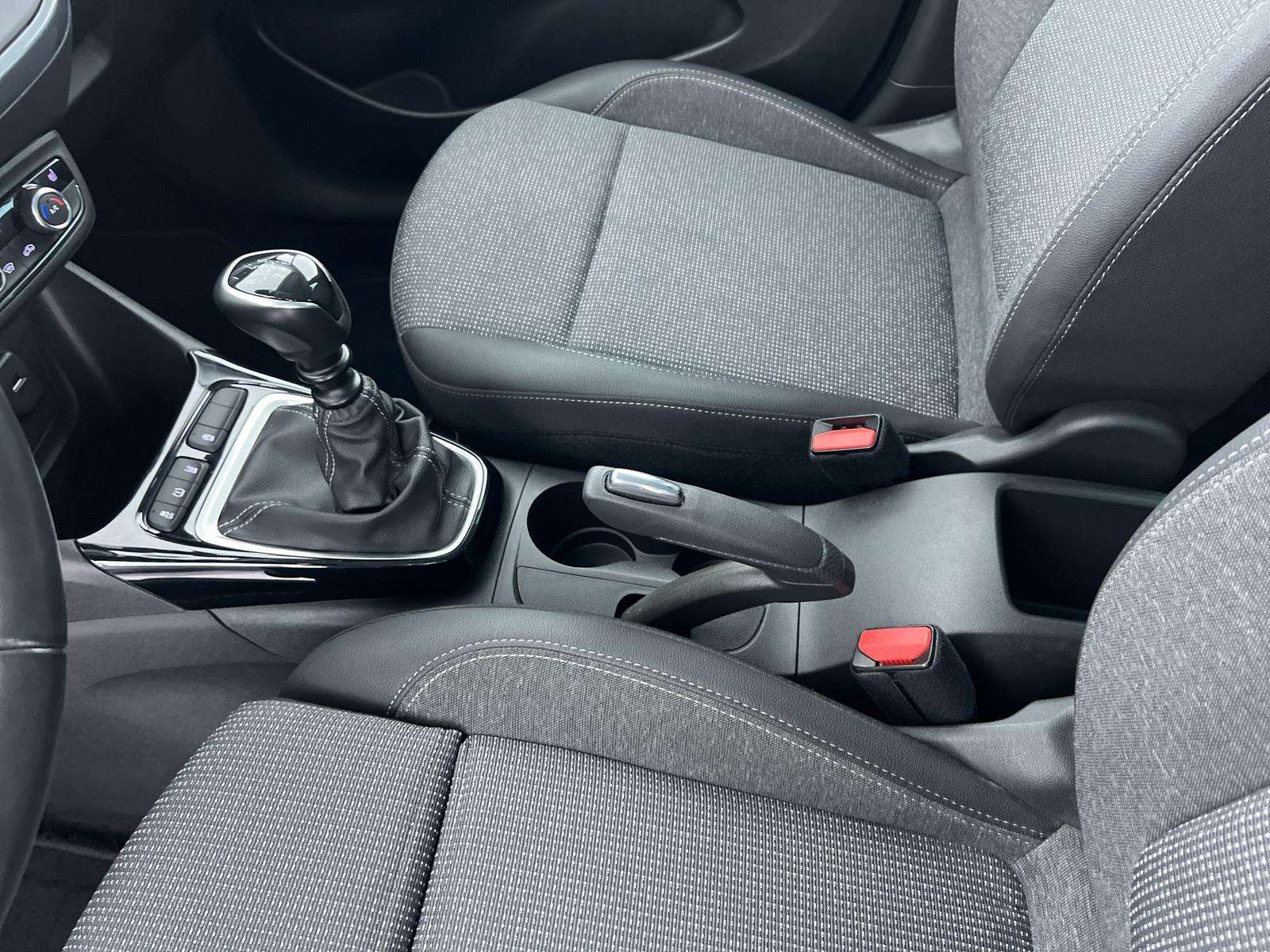 Fahrzeugbild eines Opel Crossland X