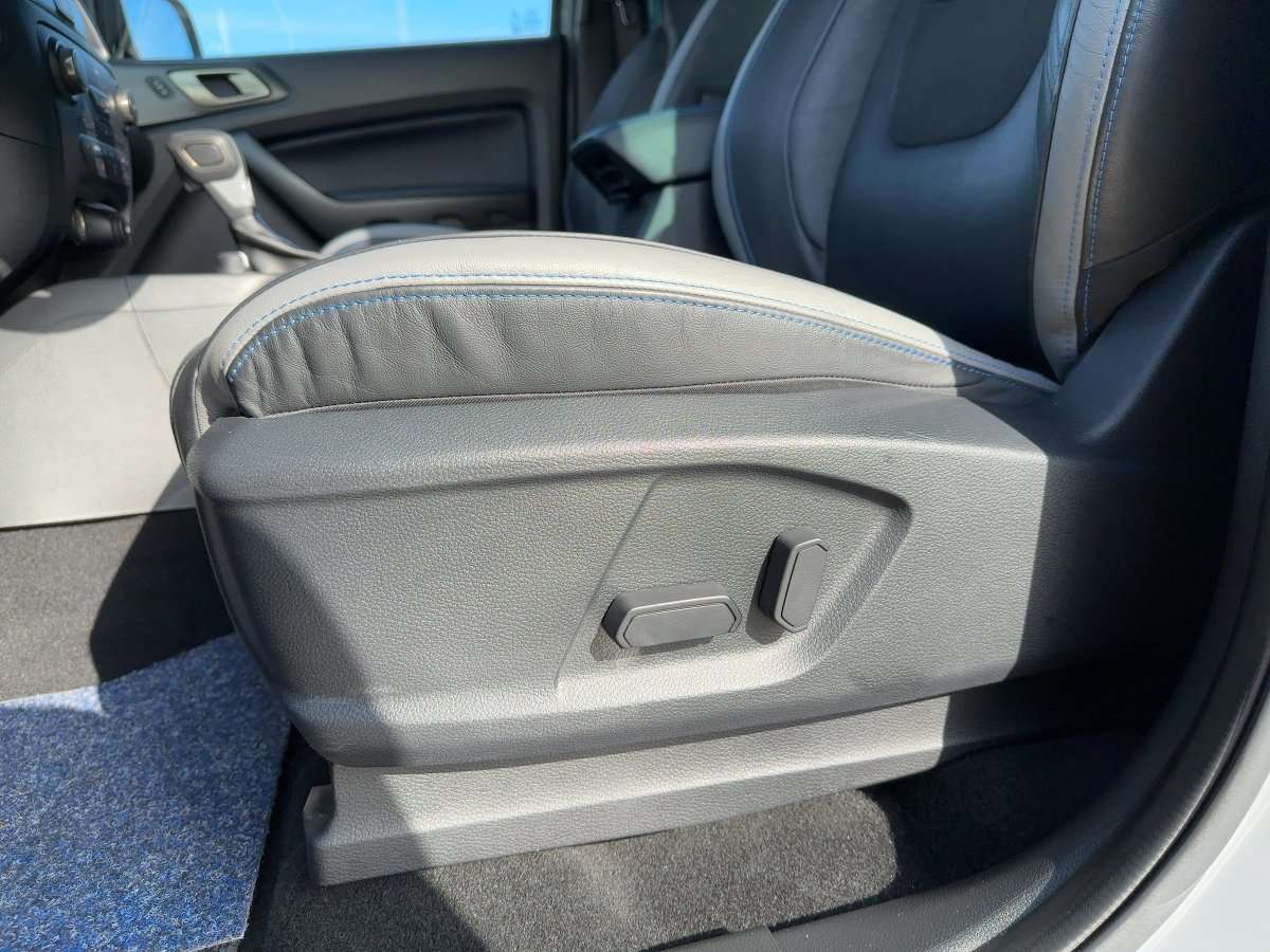 Fahrzeugbild eines Ford Ranger