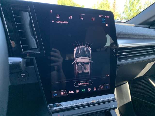Fahrzeugbild eines Renault Megane E-TECH