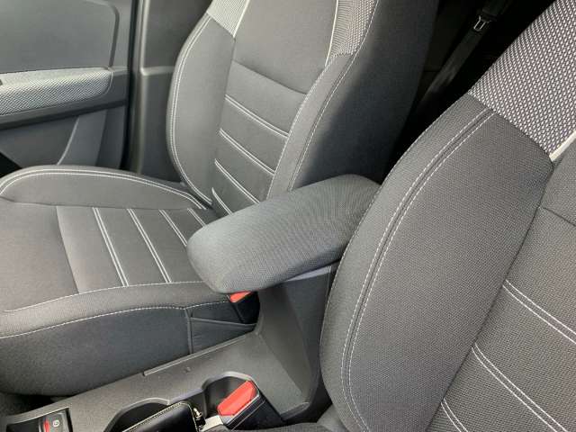 Fahrzeugbild eines Dacia Sandero