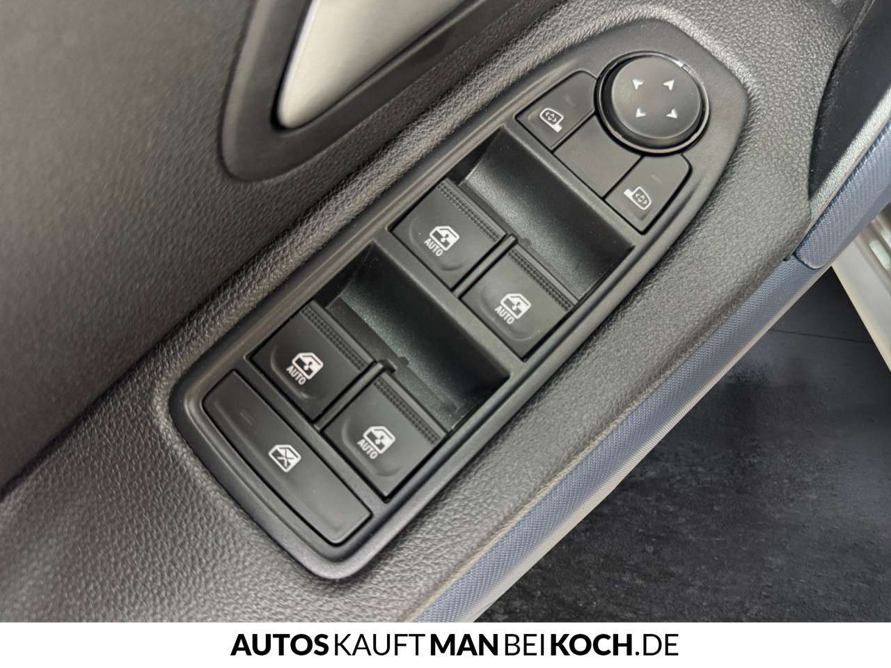 Fahrzeugbild eines Dacia Duster
