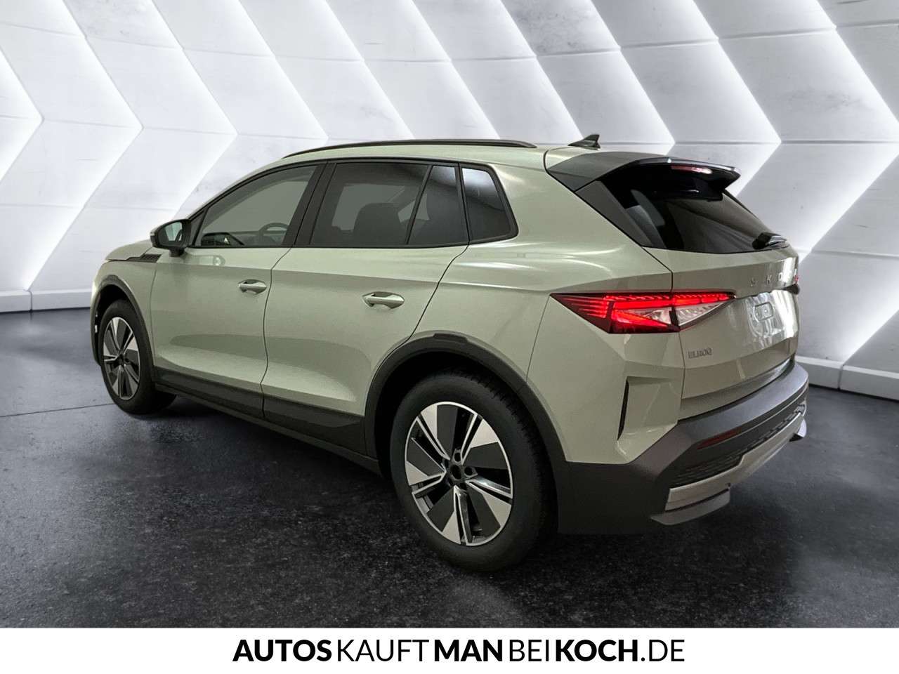 Fahrzeugbild eines Skoda ELROQ