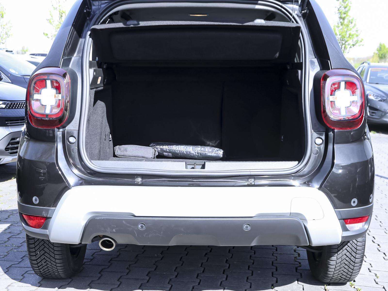 Fahrzeugbild eines Dacia Duster