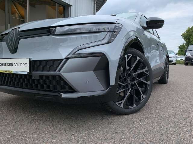 Fahrzeugbild eines Renault Megane E-TECH