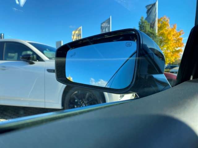 Fahrzeugbild eines Mazda Mazda6