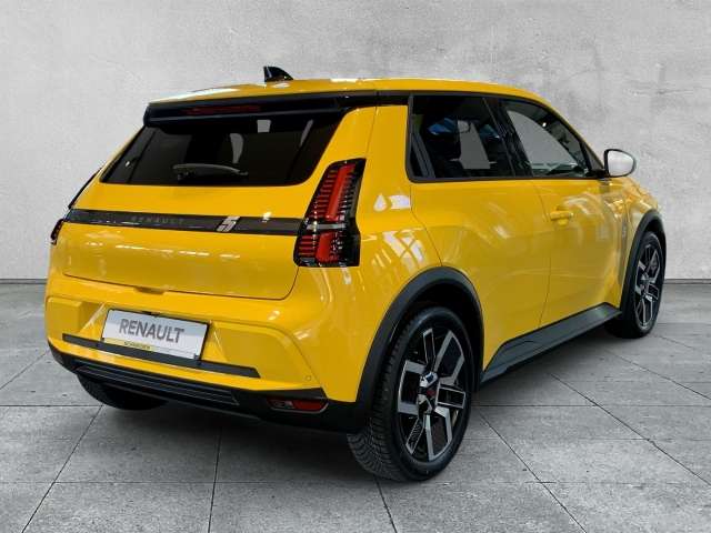 Fahrzeugbild eines Renault 5 E-TECH