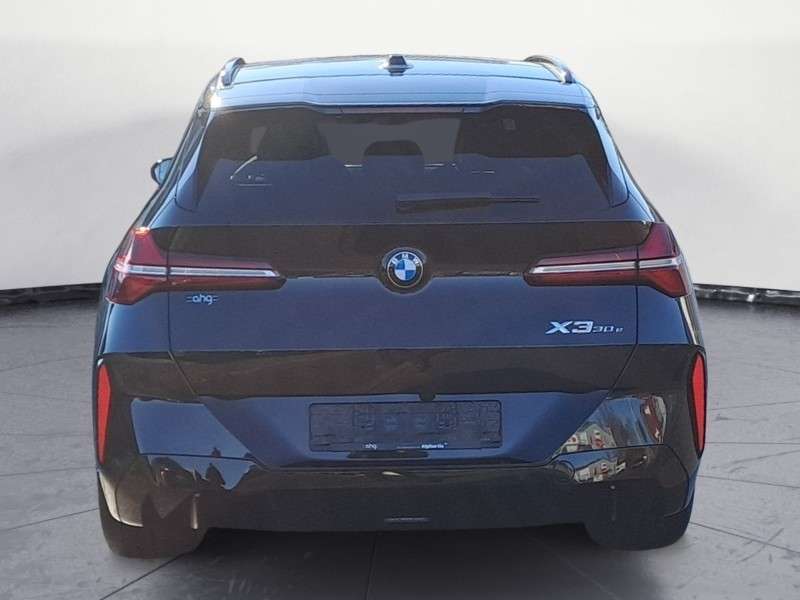 Fahrzeugbild eines BMW X3