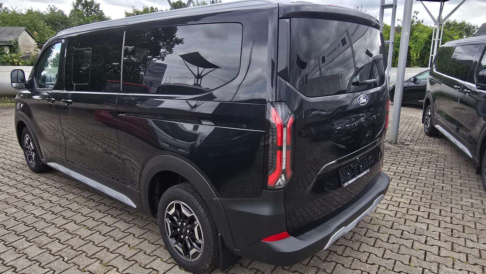 Fahrzeugbild eines Ford Tourneo Custom