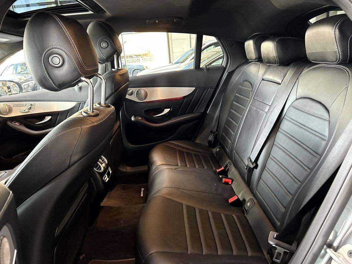 Fahrzeugbild eines Mercedes-Benz GLC