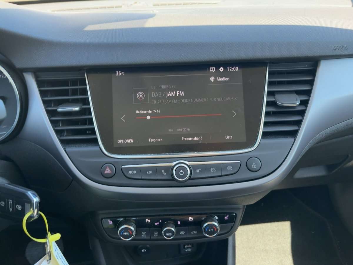Fahrzeugbild eines Opel Crossland X
