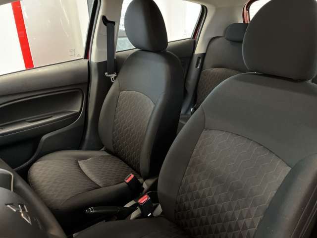 Fahrzeugbild eines Mitsubishi Space Star