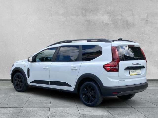 Fahrzeugbild eines Dacia Jogger