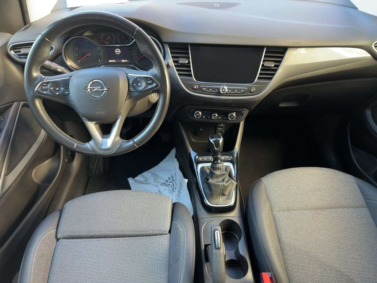 Fahrzeugbild eines Opel Crossland X