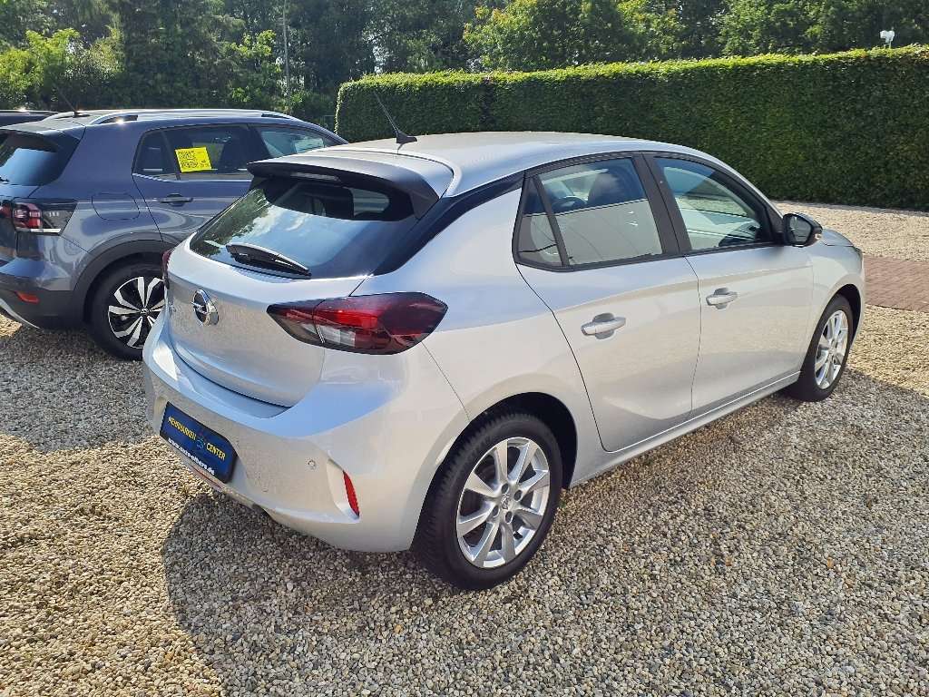 Fahrzeugbild eines Opel Corsa