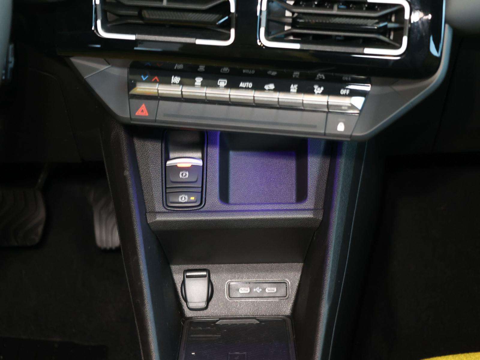Fahrzeugbild eines Renault 5 E-TECH