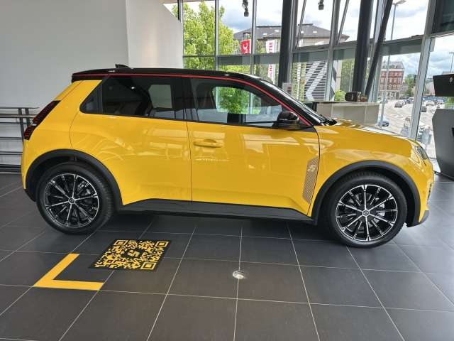 Fahrzeugbild eines Renault 5 E-TECH