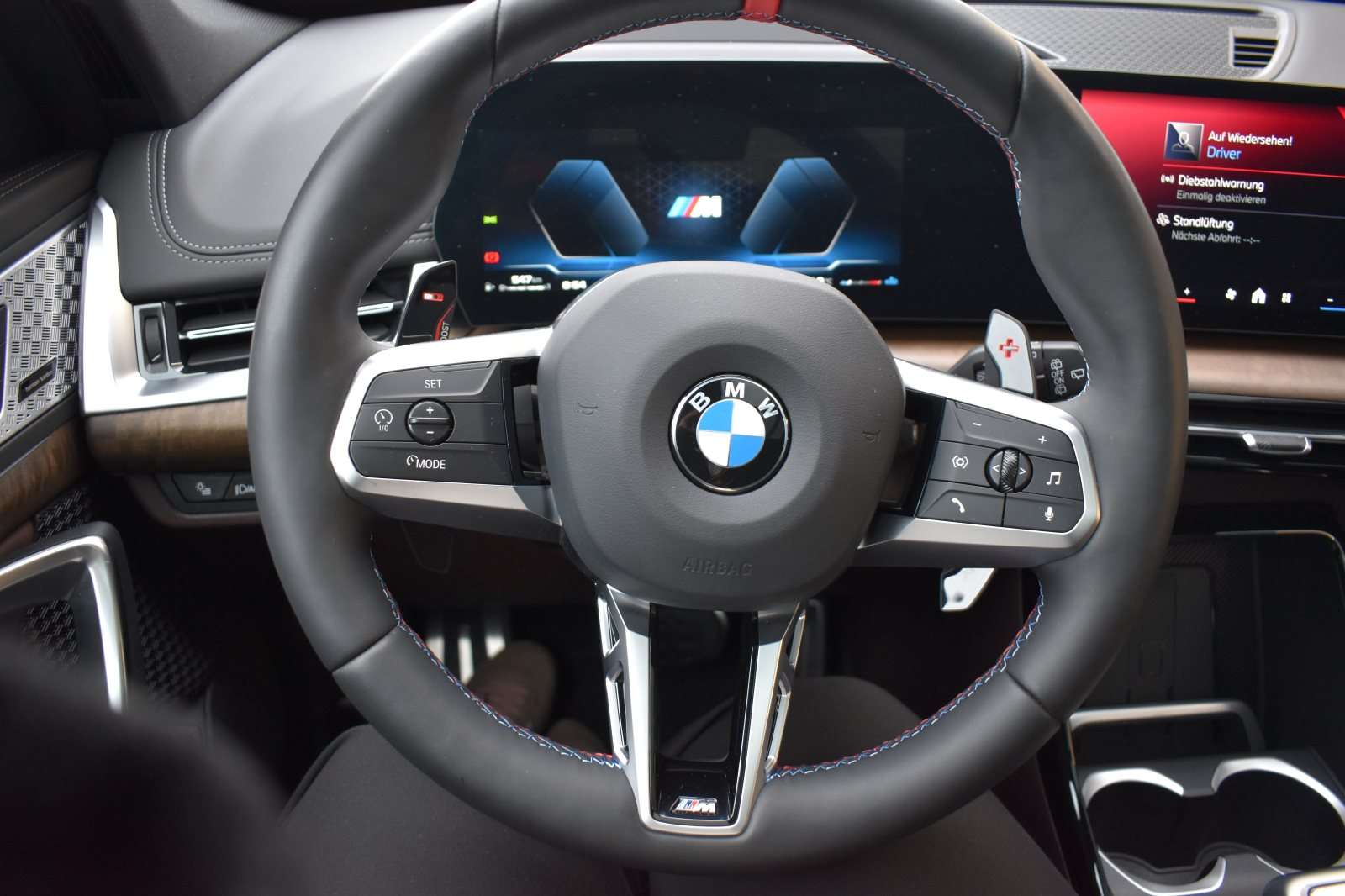 Fahrzeugbild eines BMW X1