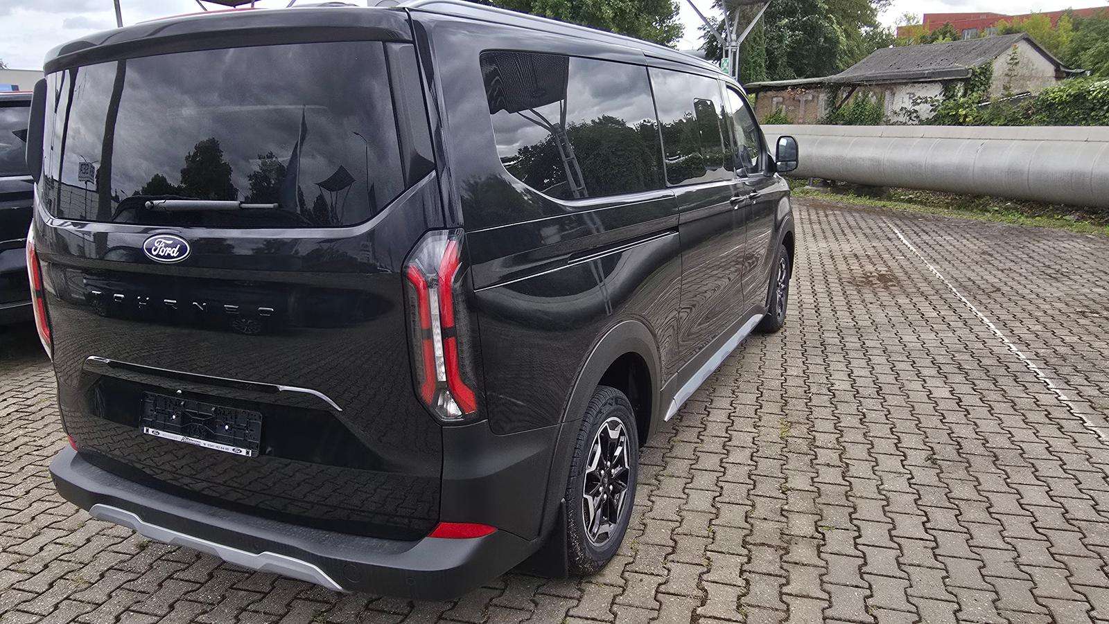 Fahrzeugbild eines Ford Tourneo Custom