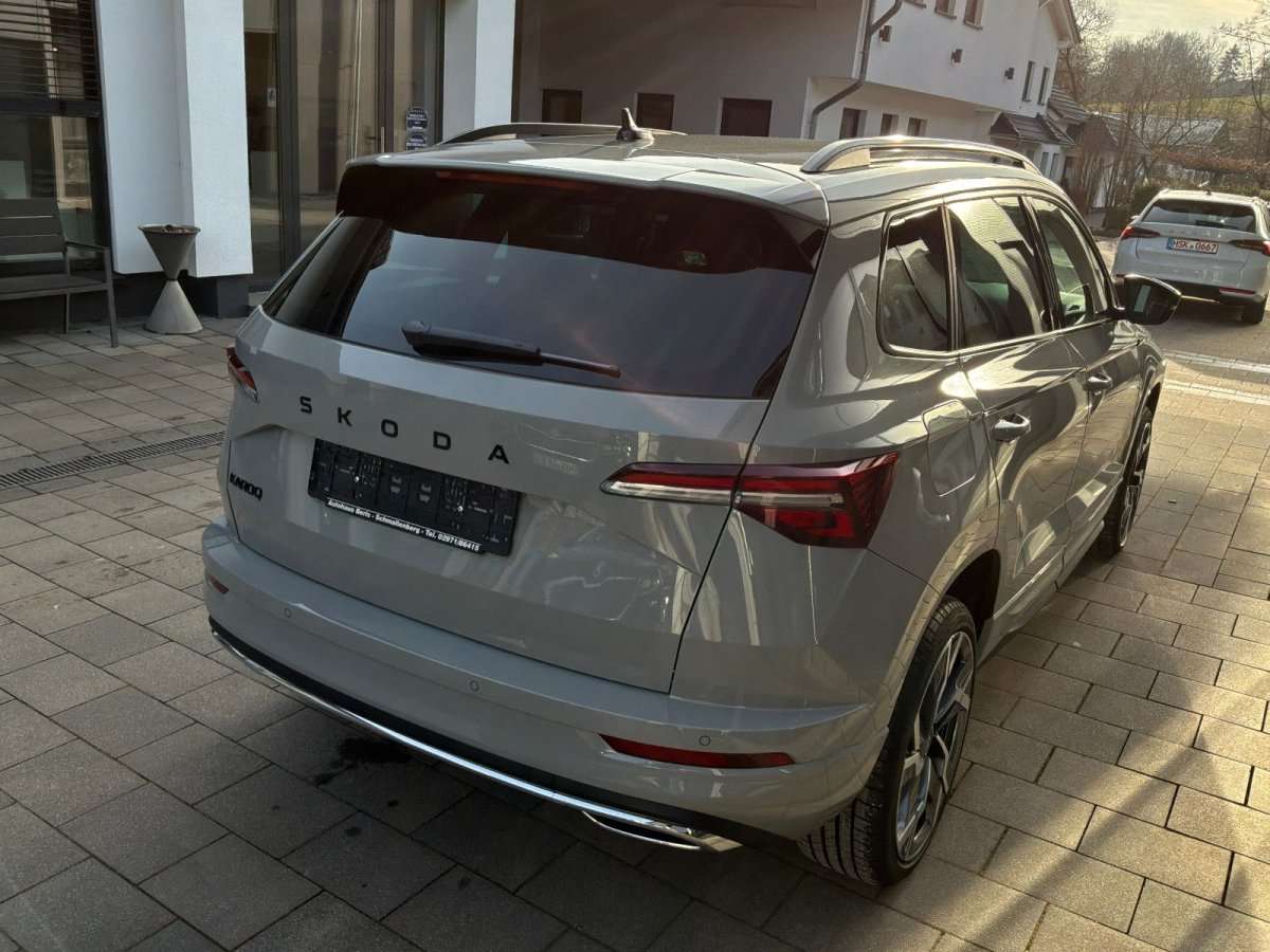 Fahrzeugbild eines Skoda ELROQ
