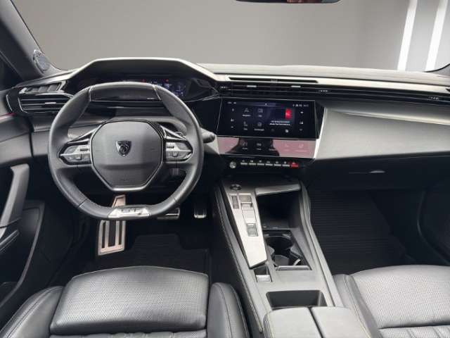 Fahrzeugbild eines Peugeot 408