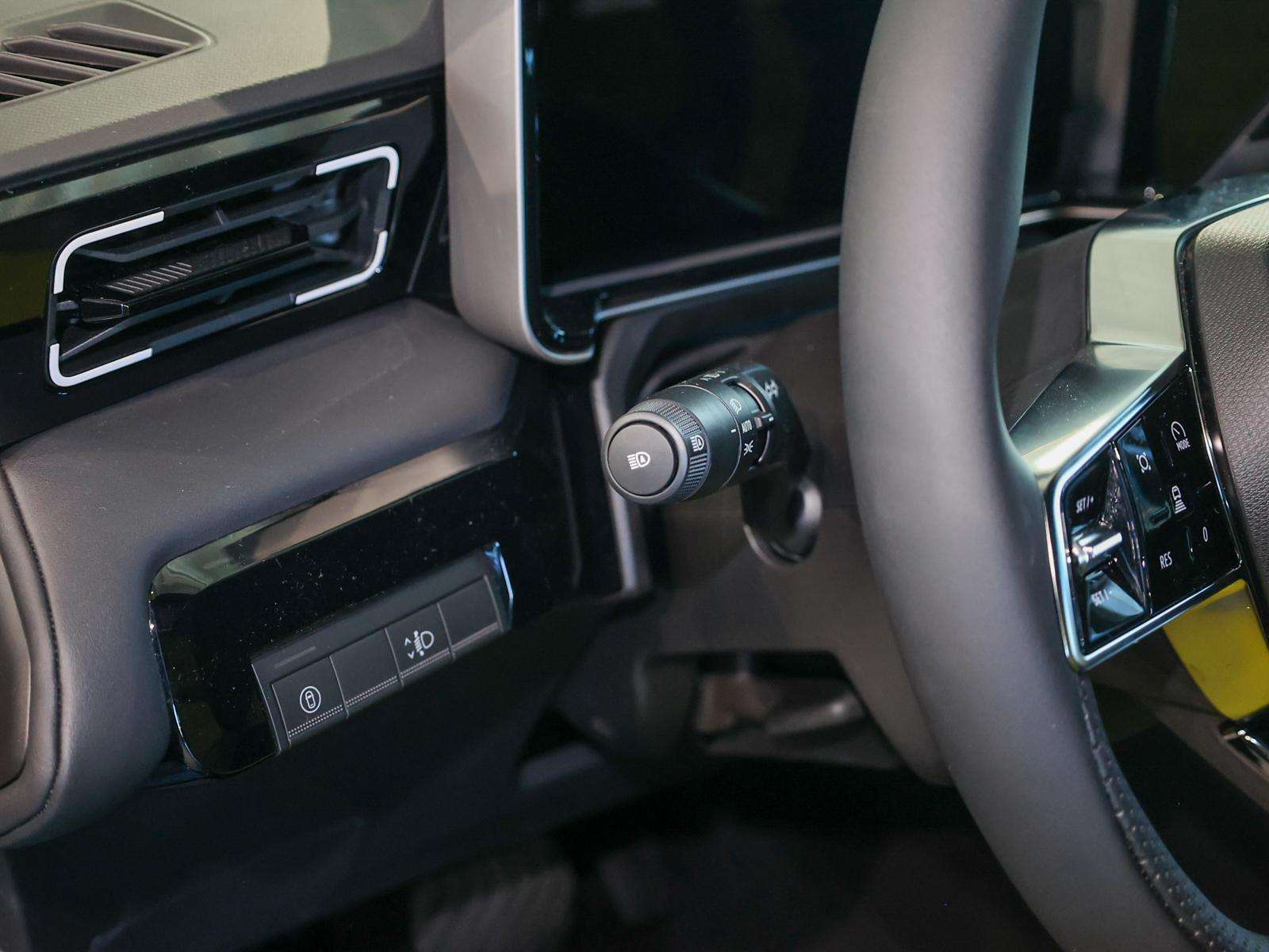Fahrzeugbild eines Renault 5 E-TECH
