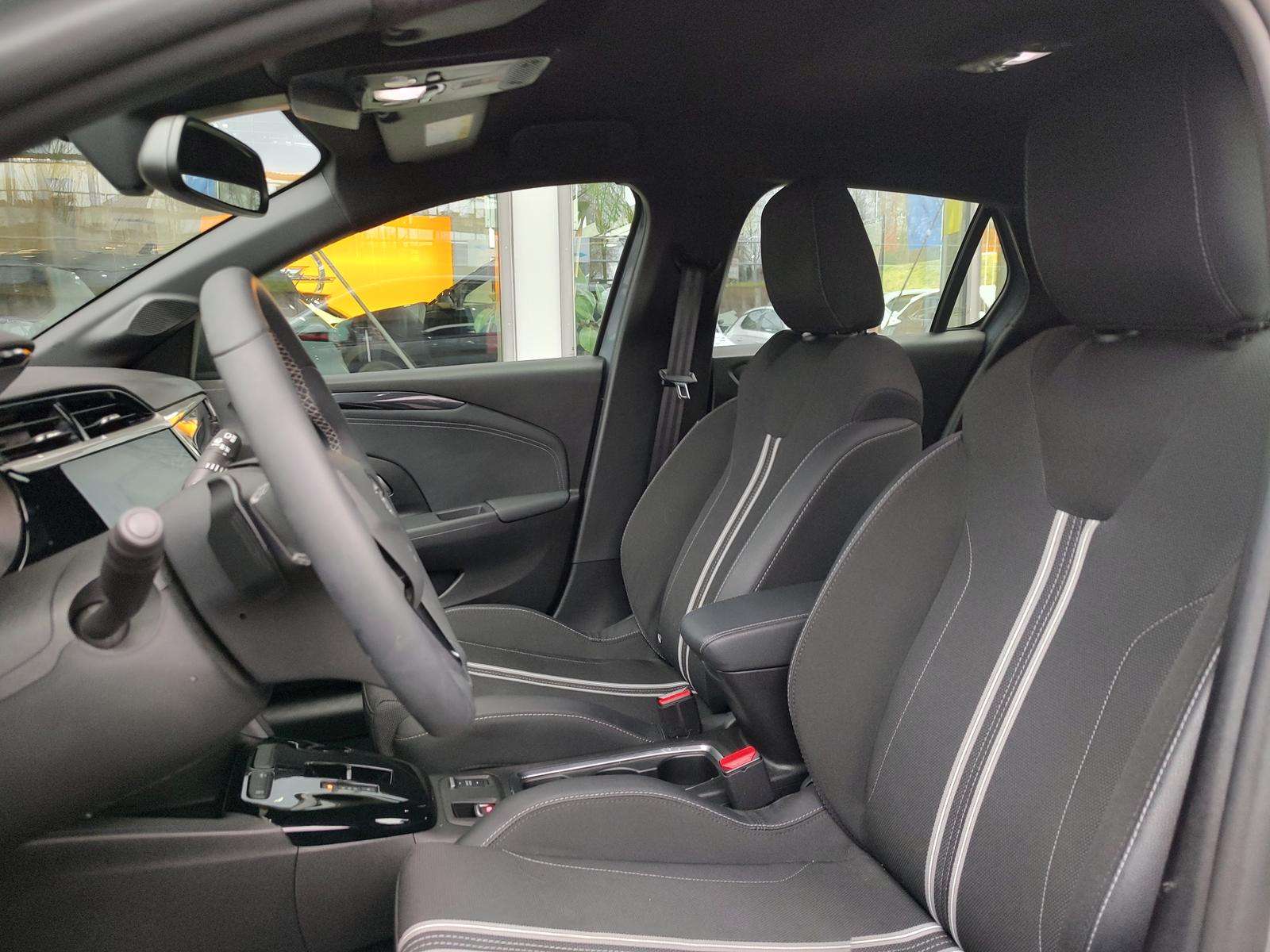 Fahrzeugbild eines Opel Corsa