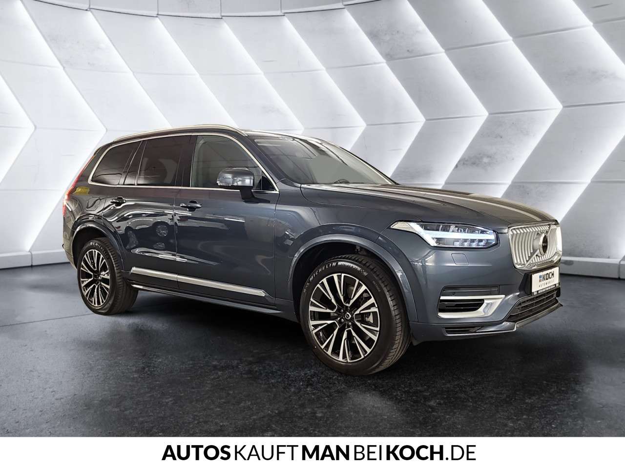 Fahrzeugbild eines Volvo XC90