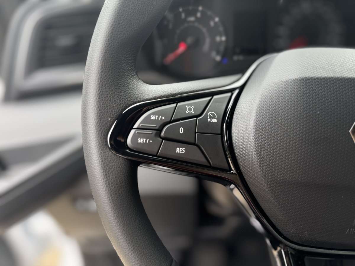 Fahrzeugbild eines Renault Master