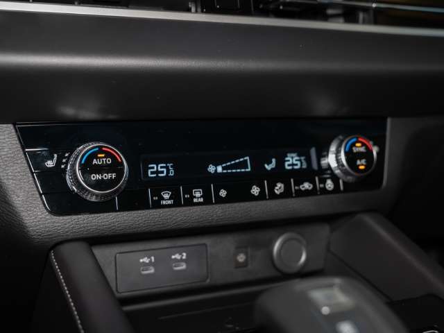 Fahrzeugbild eines Mitsubishi Outlander