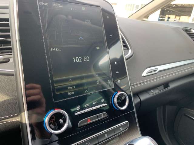 Fahrzeugbild eines Renault Grand Scénic