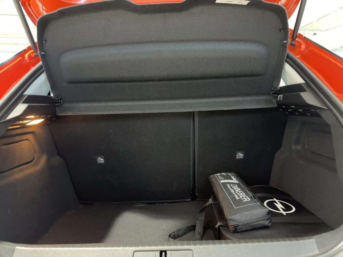Fahrzeugbild eines Opel Corsa