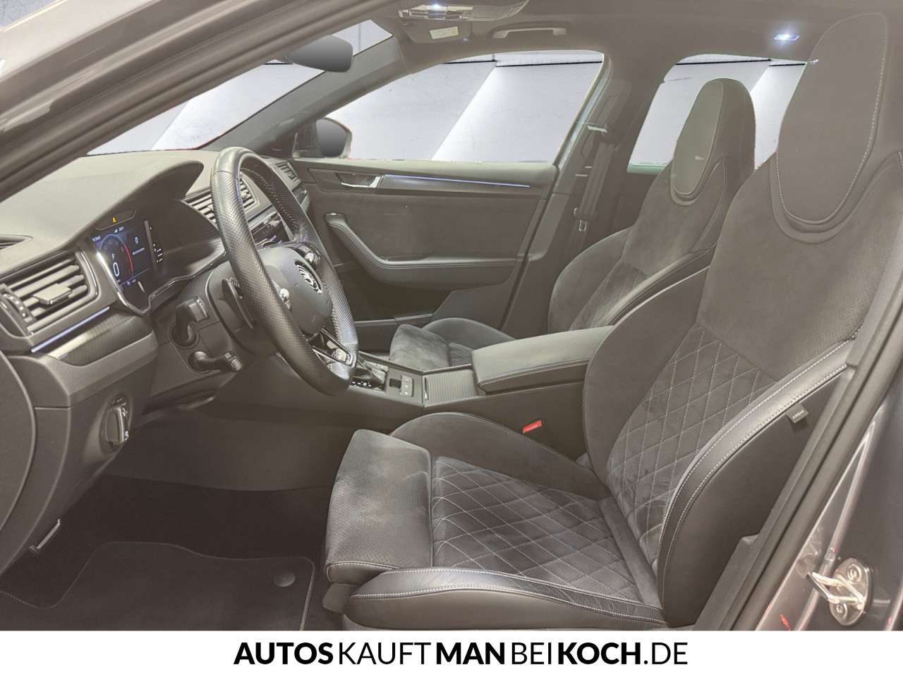 Fahrzeugbild eines Skoda Superb